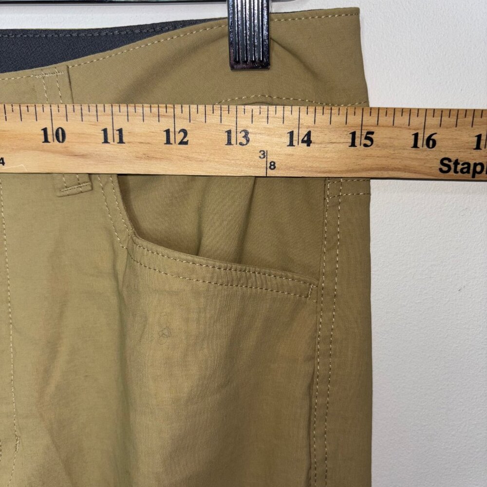 Eddie Bauer Rainier Cargo Pants Men's Size 30 x 30 Beige Outdoor Camping Stretch - Picture 7 of 11